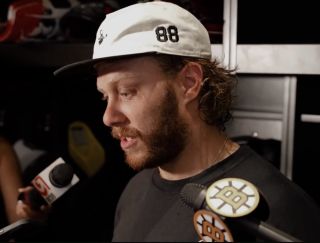 Pasta in HW cap 🍝 @nhlbruins #hckyw #nhl #davidpastrnak #bostonbruins