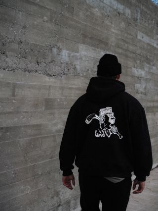 Movember drop coming soon 👨🏻• Him/ Her #hckyw Po delší době spojení s naší milovanou @vaga.art. Lehce upravené střihy...